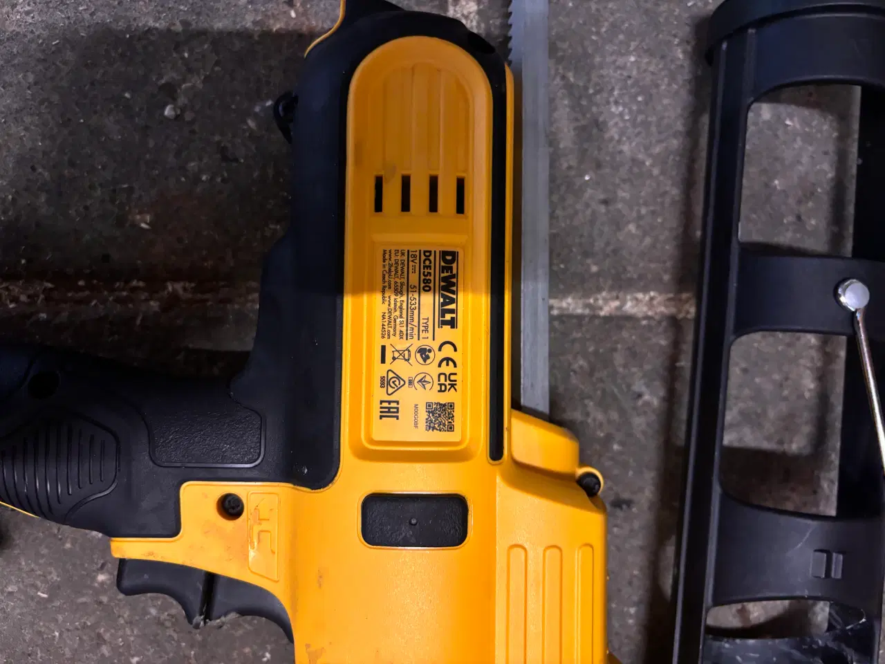 Billede 2 - Fugepistol, Dewalt DCE581N