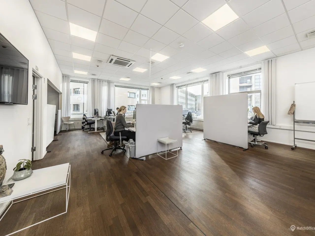 Billede 1 - Kontorlejemål på 2.668 m²