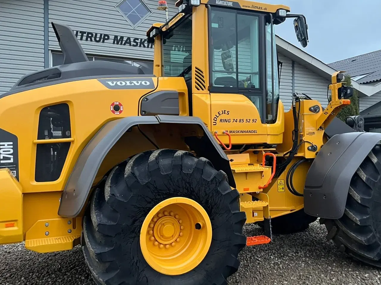 Billede 18 - Volvo L 70 H H2 BEMÆRK MED GARANTI FRA VOLVO FREM TIL DEN 18.6.2026. AGRICULTURE DK-maskine med lang arm, Co-Pilot & med 750mm Michelin MEGA X BIB hjul.