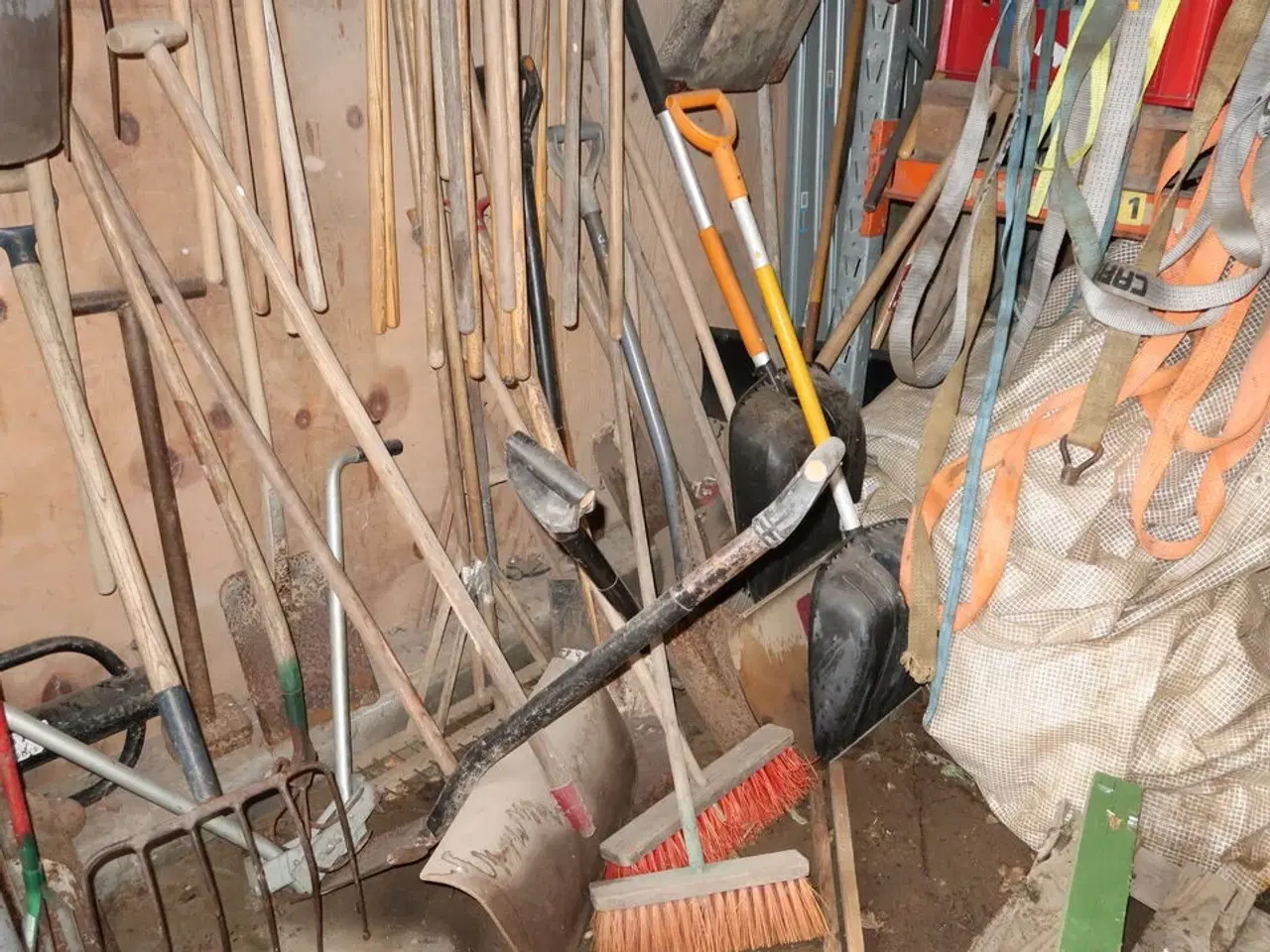 Billede 6 - Div. haveredskaber