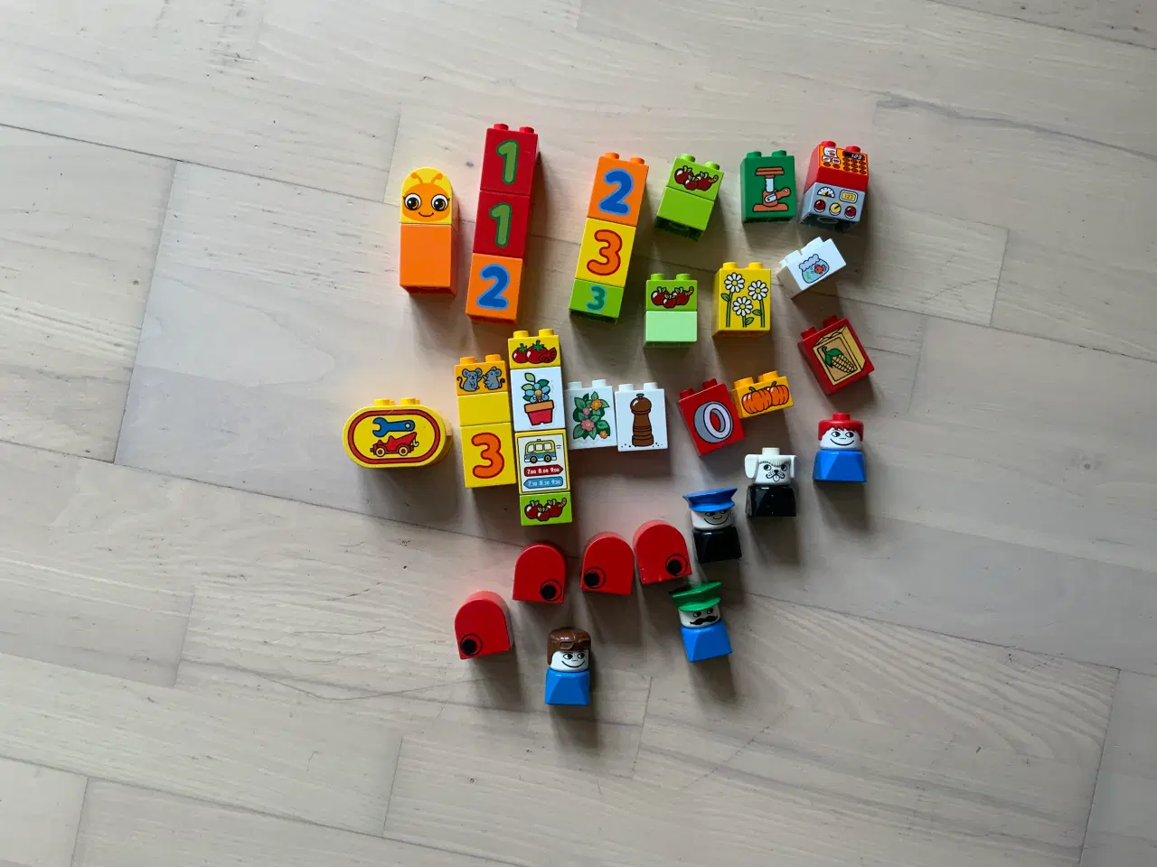 Billede 4 - 235 LEGO DUPLO KLODSER 
