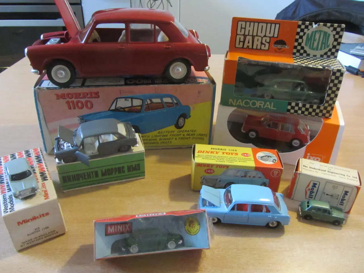 Billede 1 - Modelbiler med originale æsker