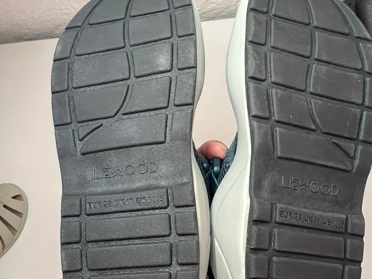 Billede 11 - Nye Liewood Christi Sandaler (Str. 28)