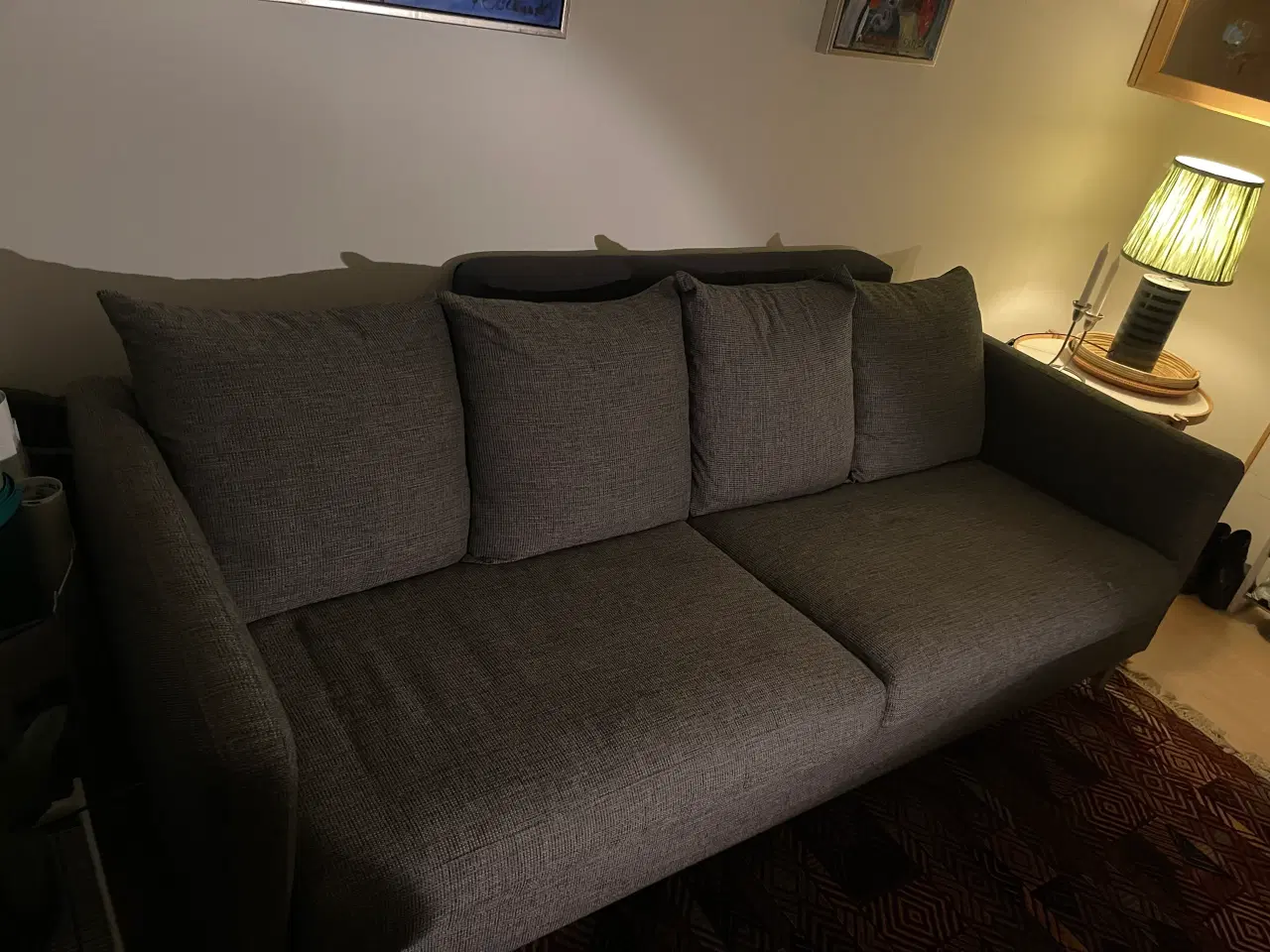 Billede 1 - Stofbeklædt sofa sælges 200 kr.
