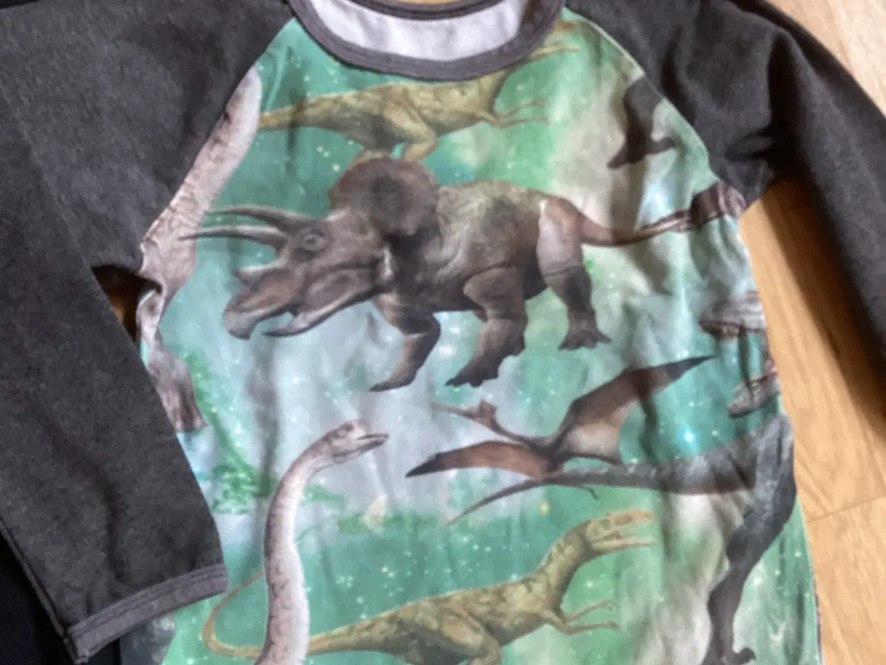 Billede 5 - Bluse pakke str. 110-116