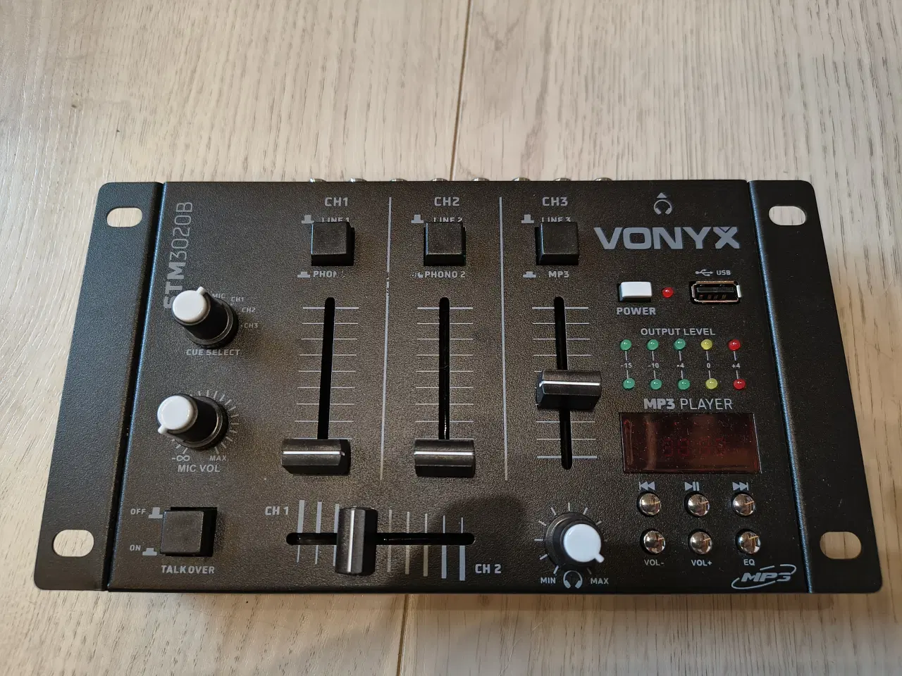 Billede 1 - mixer med RCA og MIC. 3 indgange