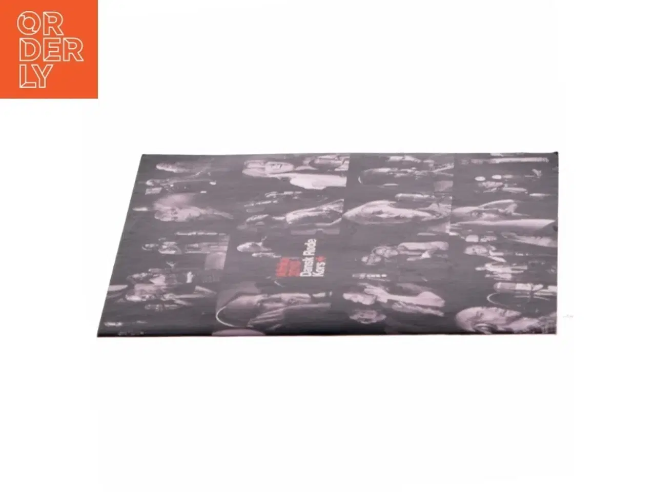 Billede 2 - CD - Afrika 2010 til fordel for Dansk Røde Kors fra Sony Music Entertainment Denmark