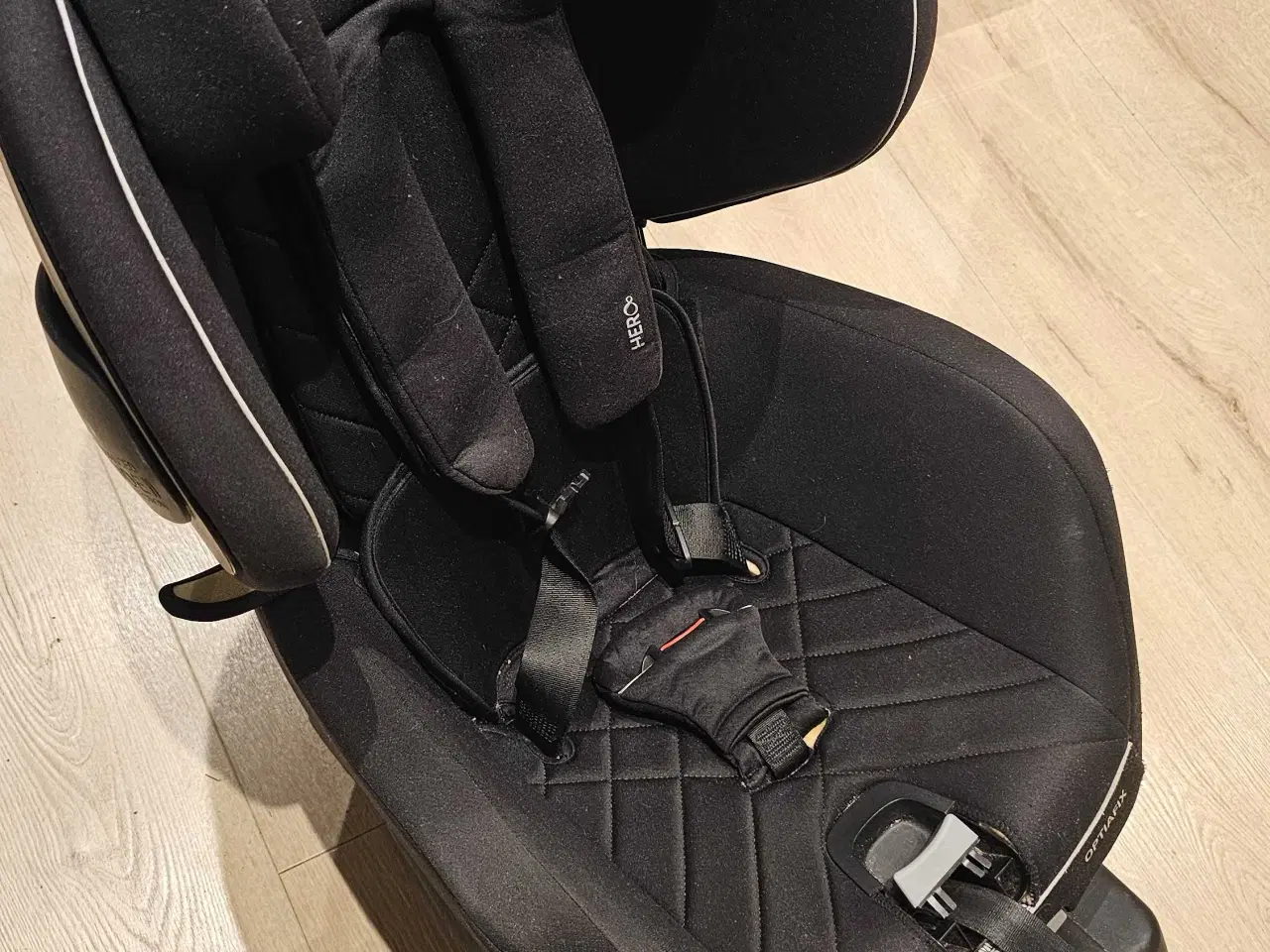 Billede 1 - Fin autostol med isofix 