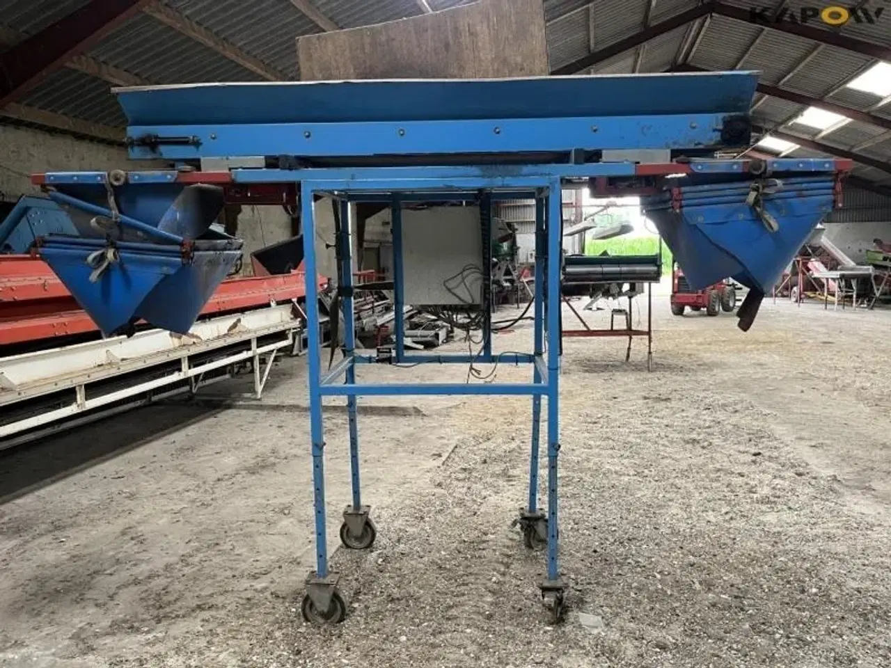 Billede 8 - - - - Kasse fylder