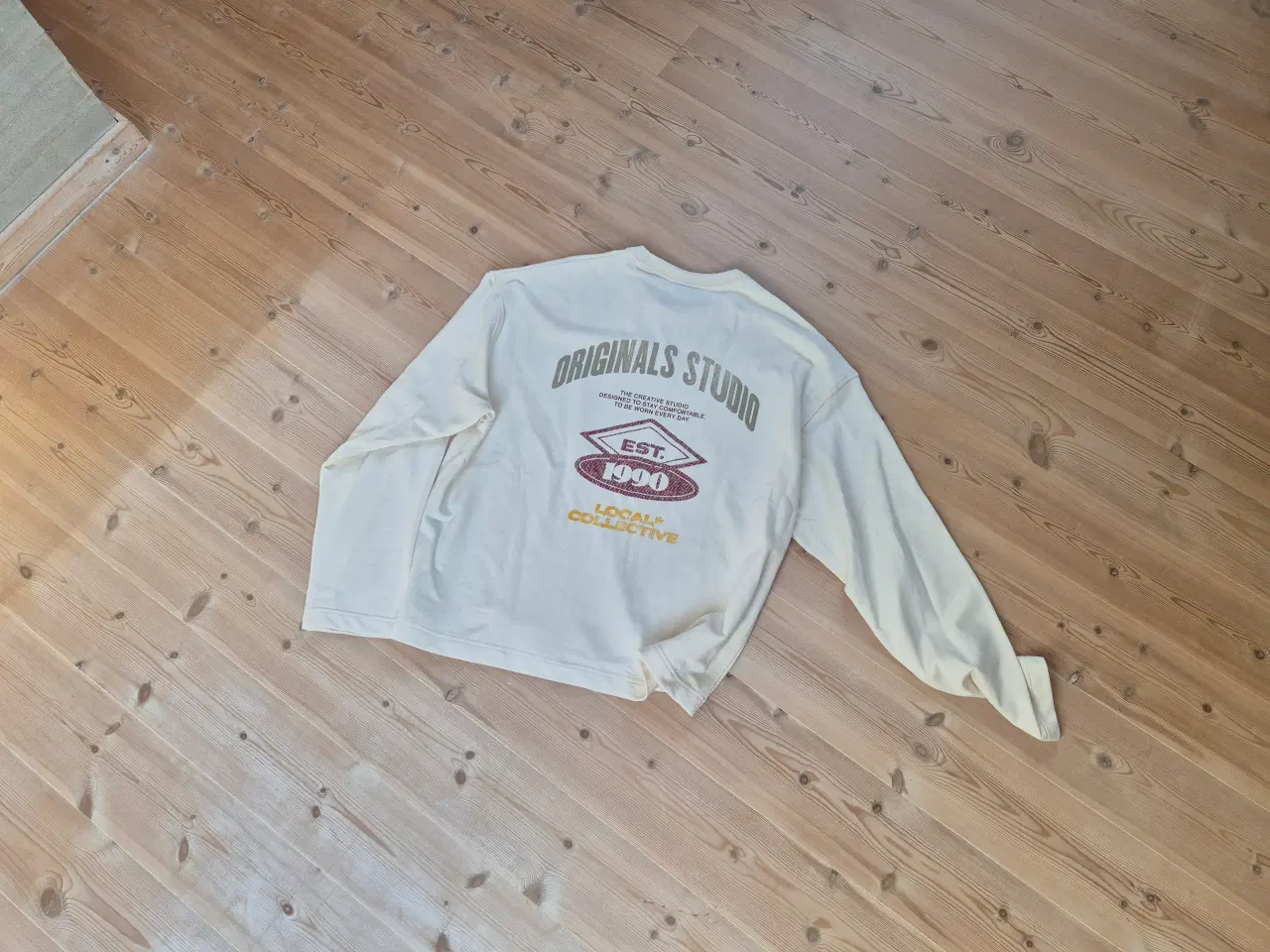Billede 3 - 2 stk nye (L)Sweatshirt jack og jones