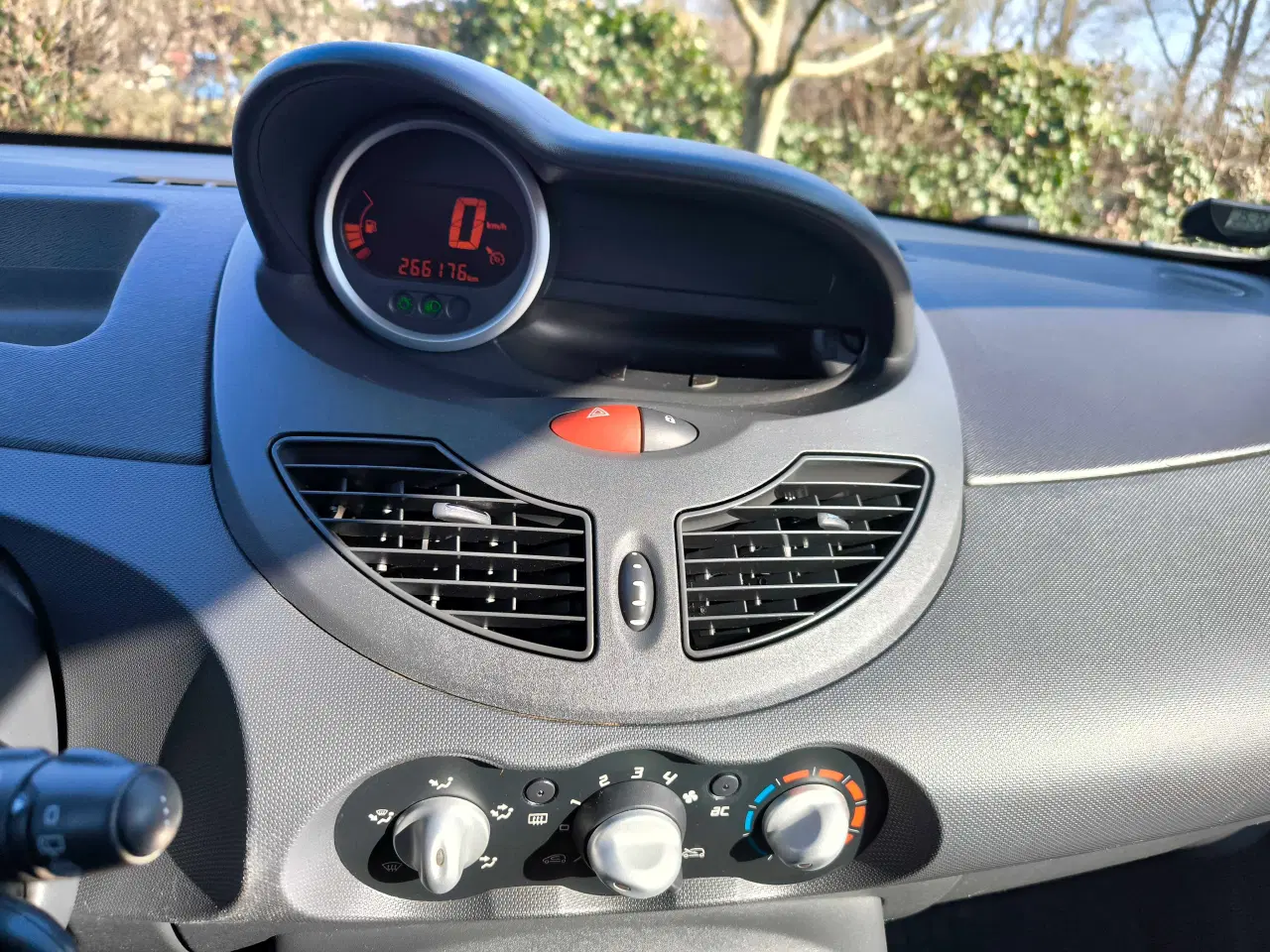 Billede 9 - Meget økonomisk lille dieselbil – billig i drift,