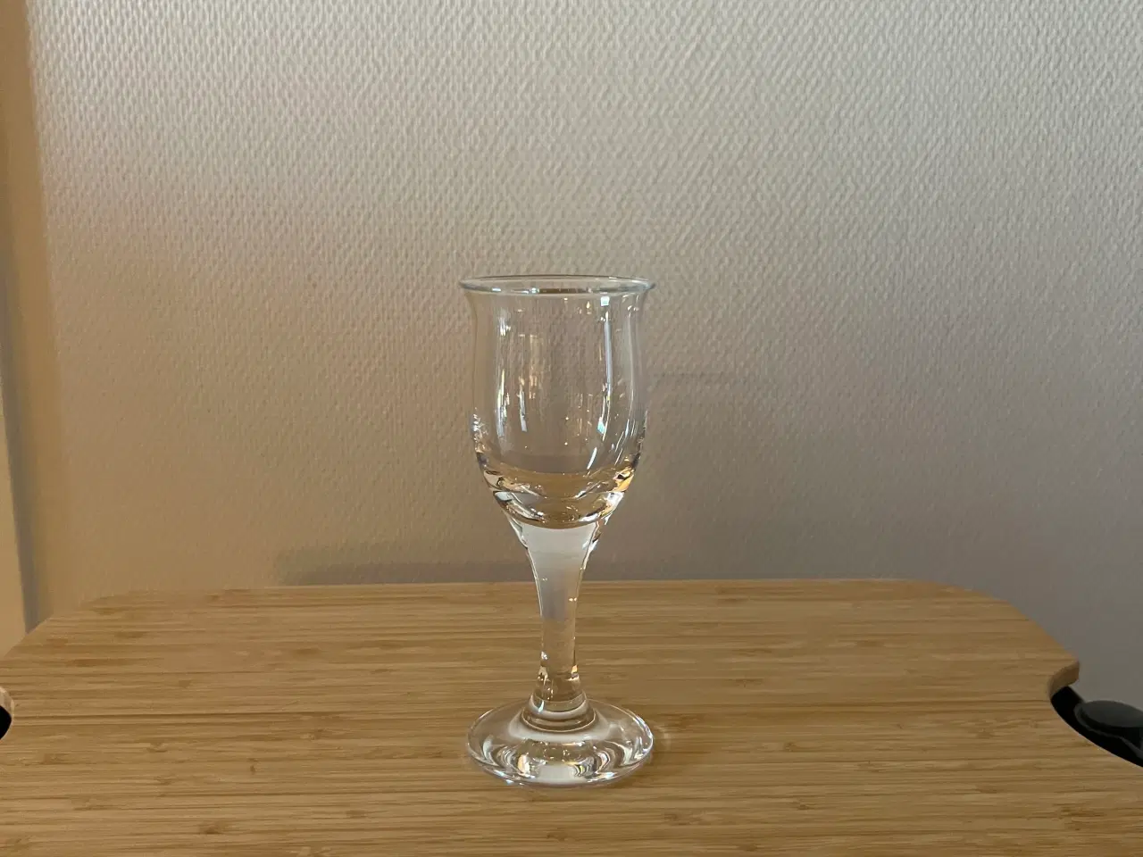 Billede 1 - Holmegaard Idéelle Hedvinsglas