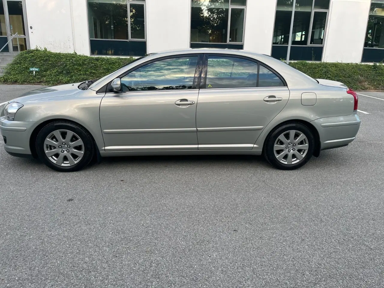 Billede 5 - Toyota Avensis 1,8 VVT-i Sol