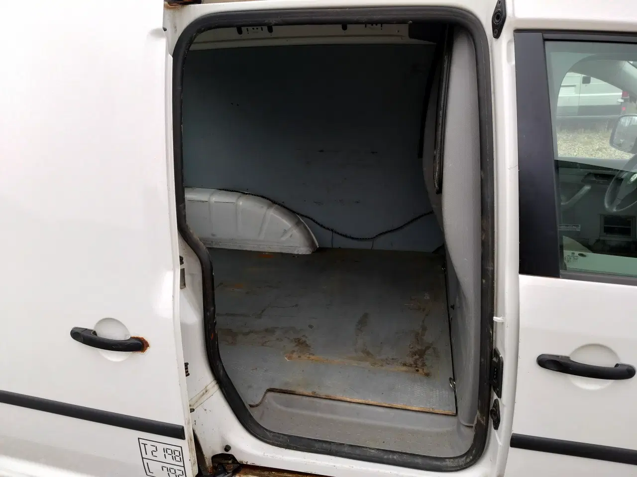 Billede 13 - VW Caddy 1,9 TDI. nysynet,