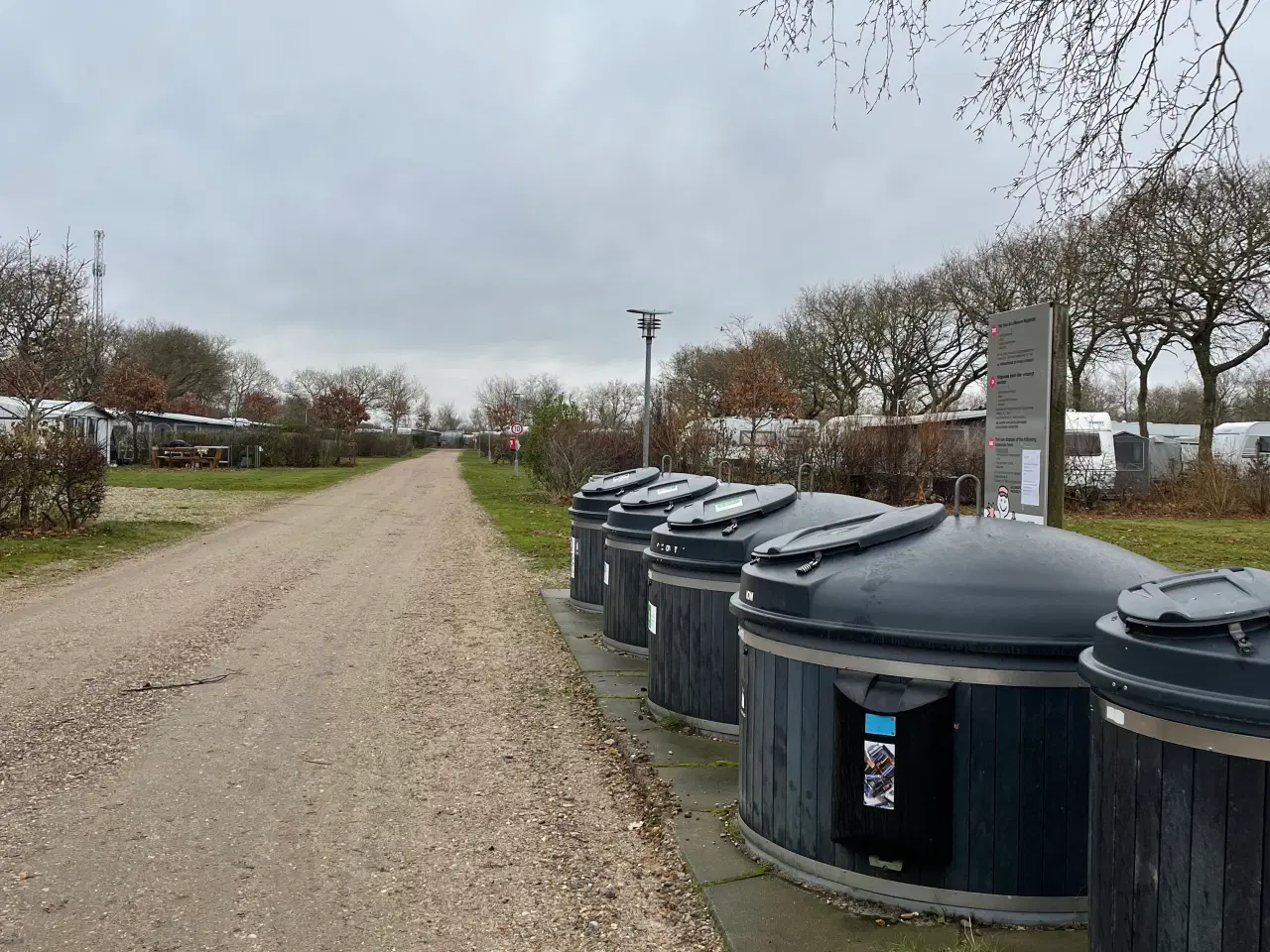 Billede 1 - Molokker til affald 