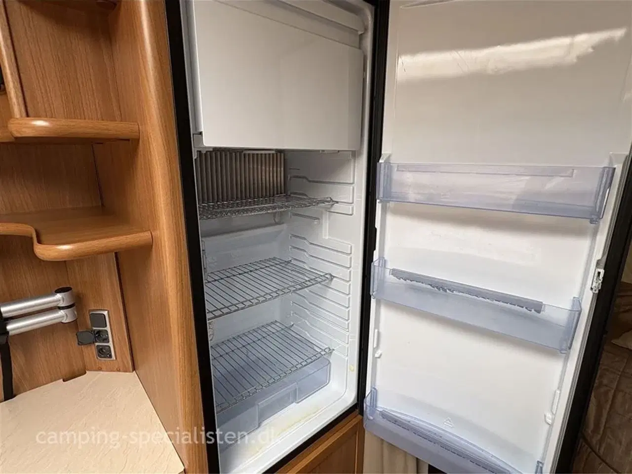 Billede 13 - 2009 - Kabe Royal 560 XL KS   Kabe Royal 560 XL KS 2009 - Se den ny hos Camping-Specialisten.dk