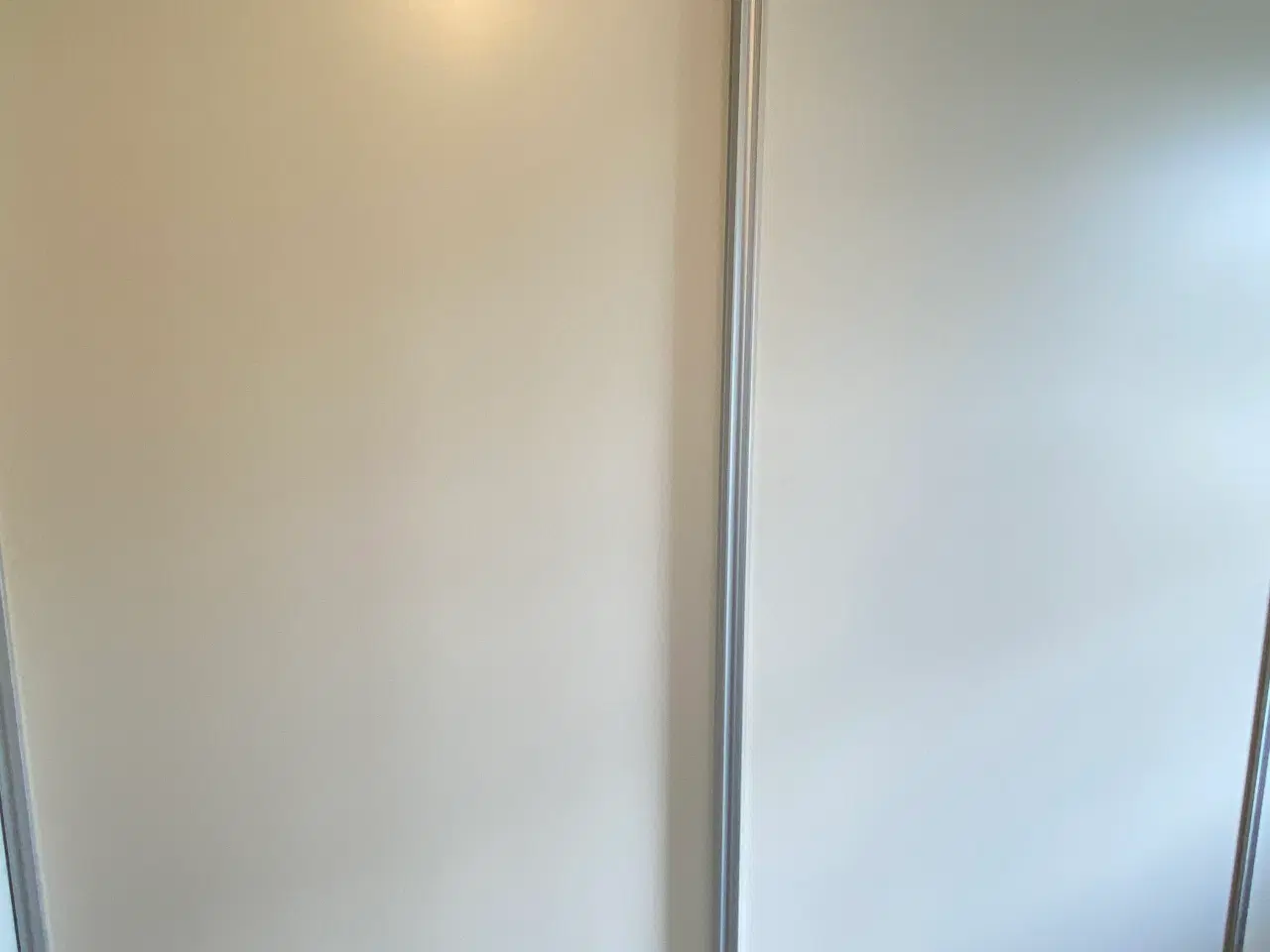 Billede 2 - Skydelåger / garderobe 