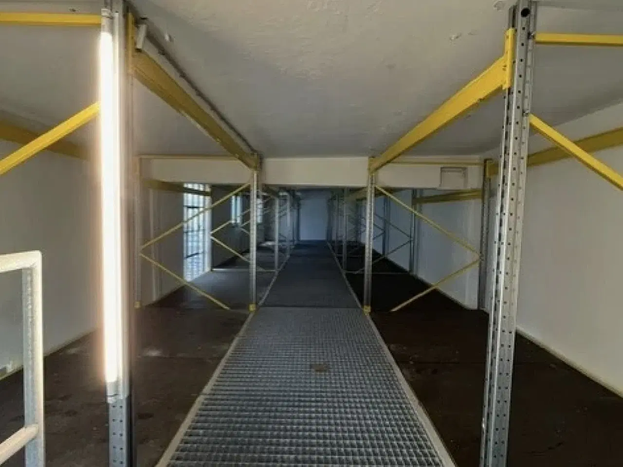 Billede 2 - 76 m² lagerlokale – Strandlodsvej 5. 2300 København S