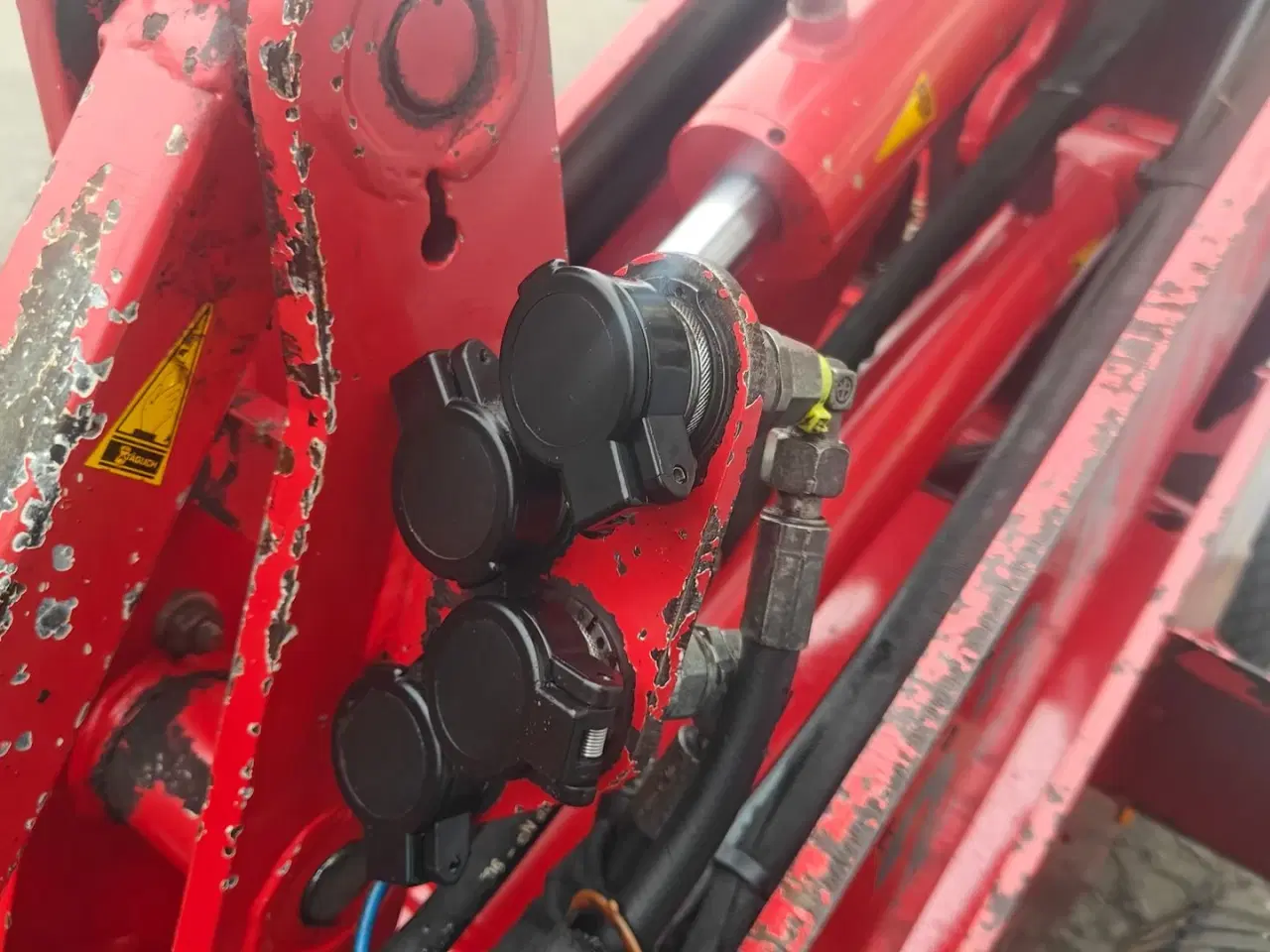 Billede 11 - Thaler KL 234/ Ka Skovl, pallegafler, siloklo medfølger