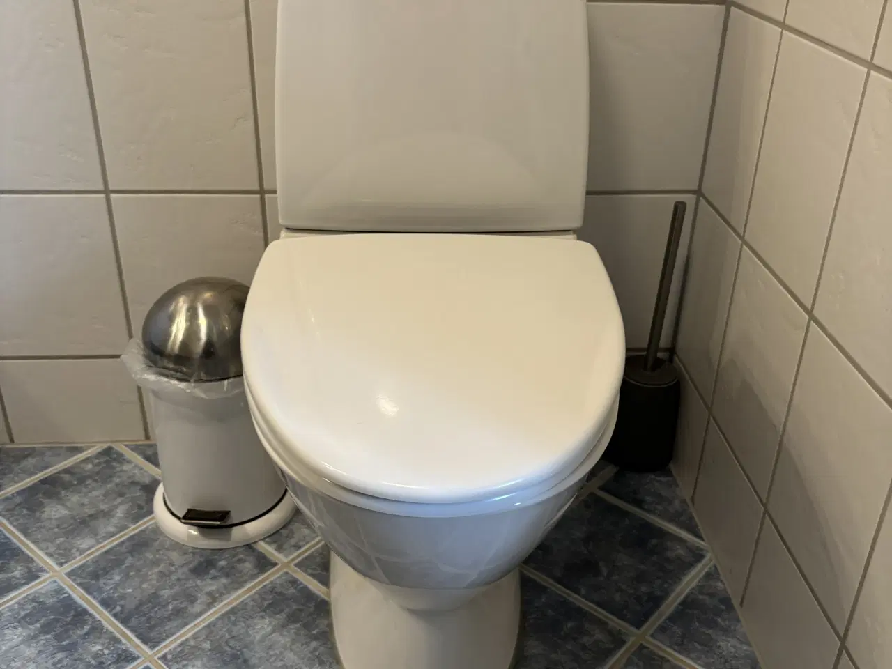 Billede 1 - Ifø toilet sælges for 500kr
