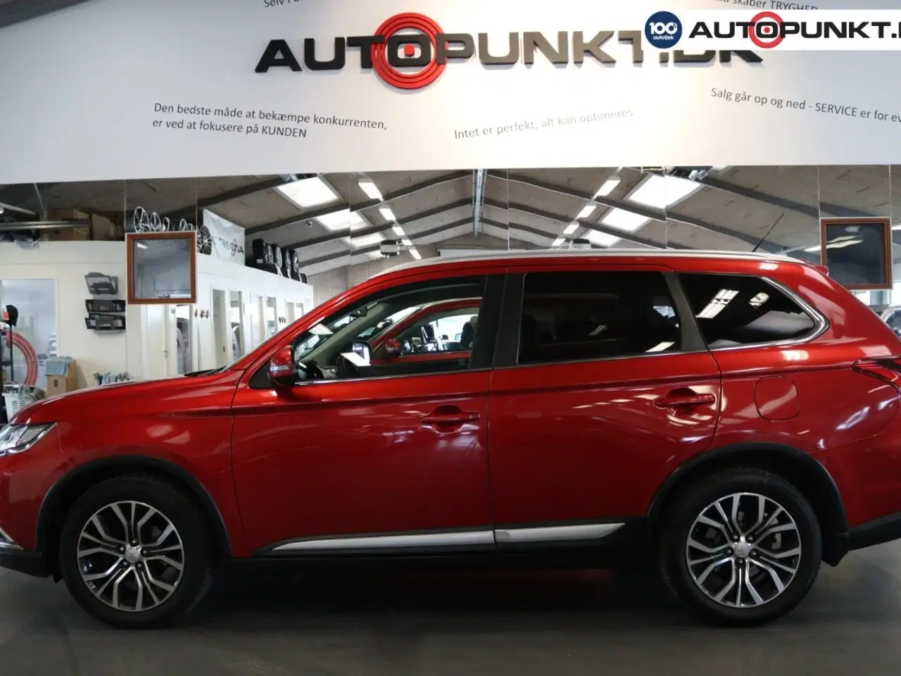 Billede 3 - Mitsubishi Outlander 2,2 DI-D 150 Intense aut. 4WD