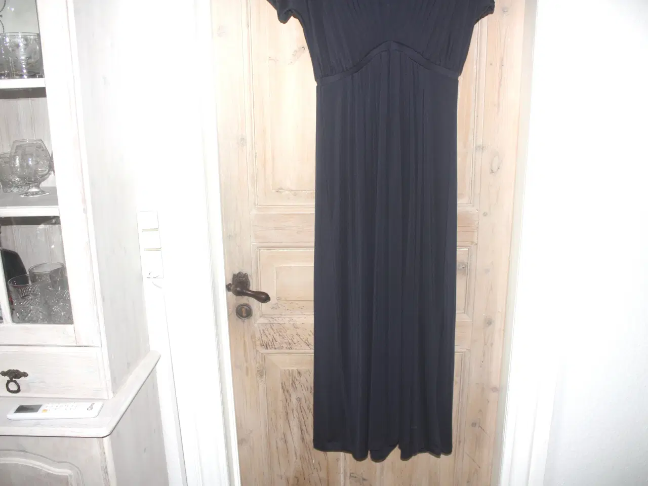 Billede 4 - Lang YAS kjole marineblå str. M/L