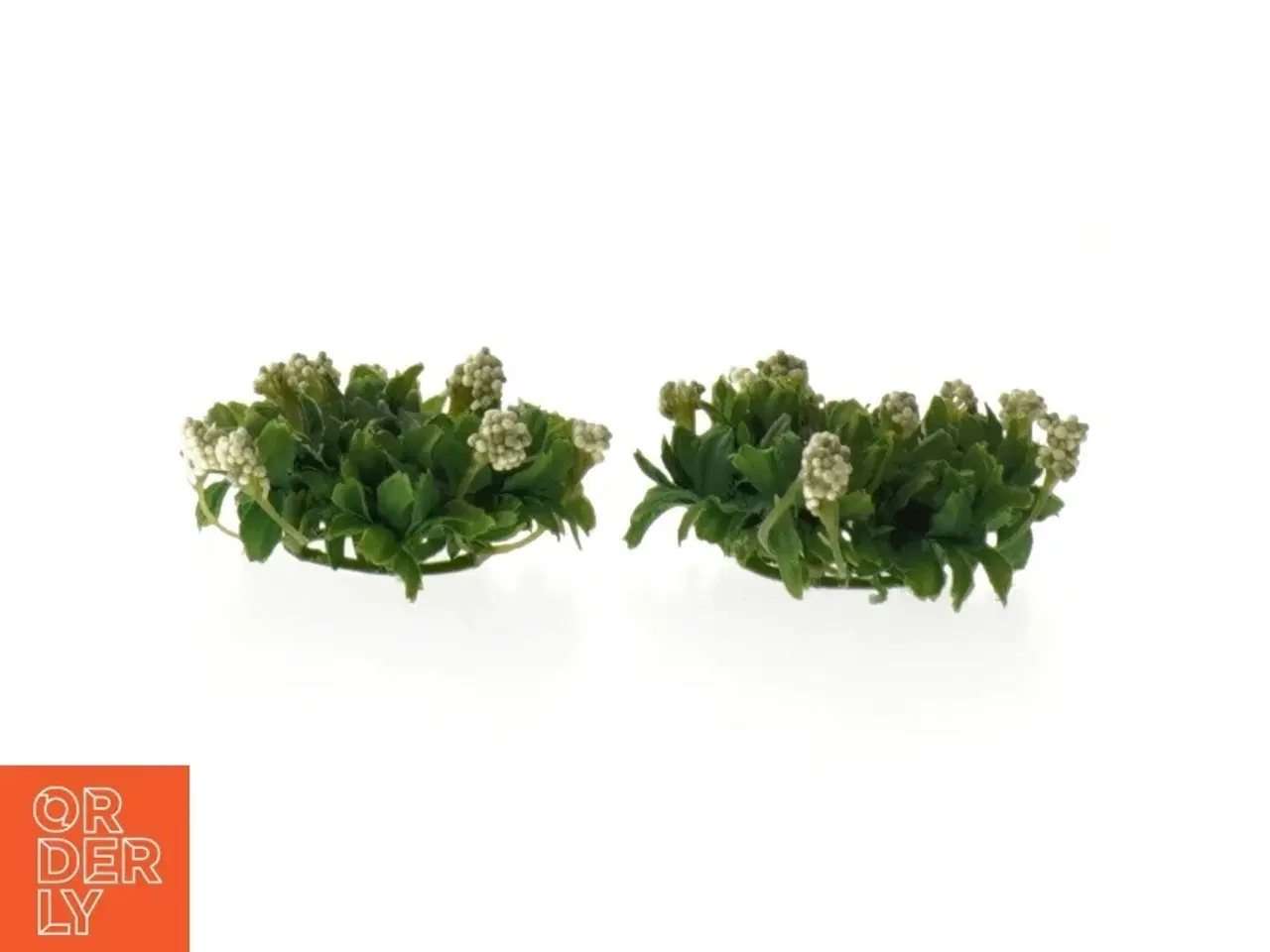 Billede 2 - Miniature grønne kranse (str. Ø 3 cm. 2 styk)