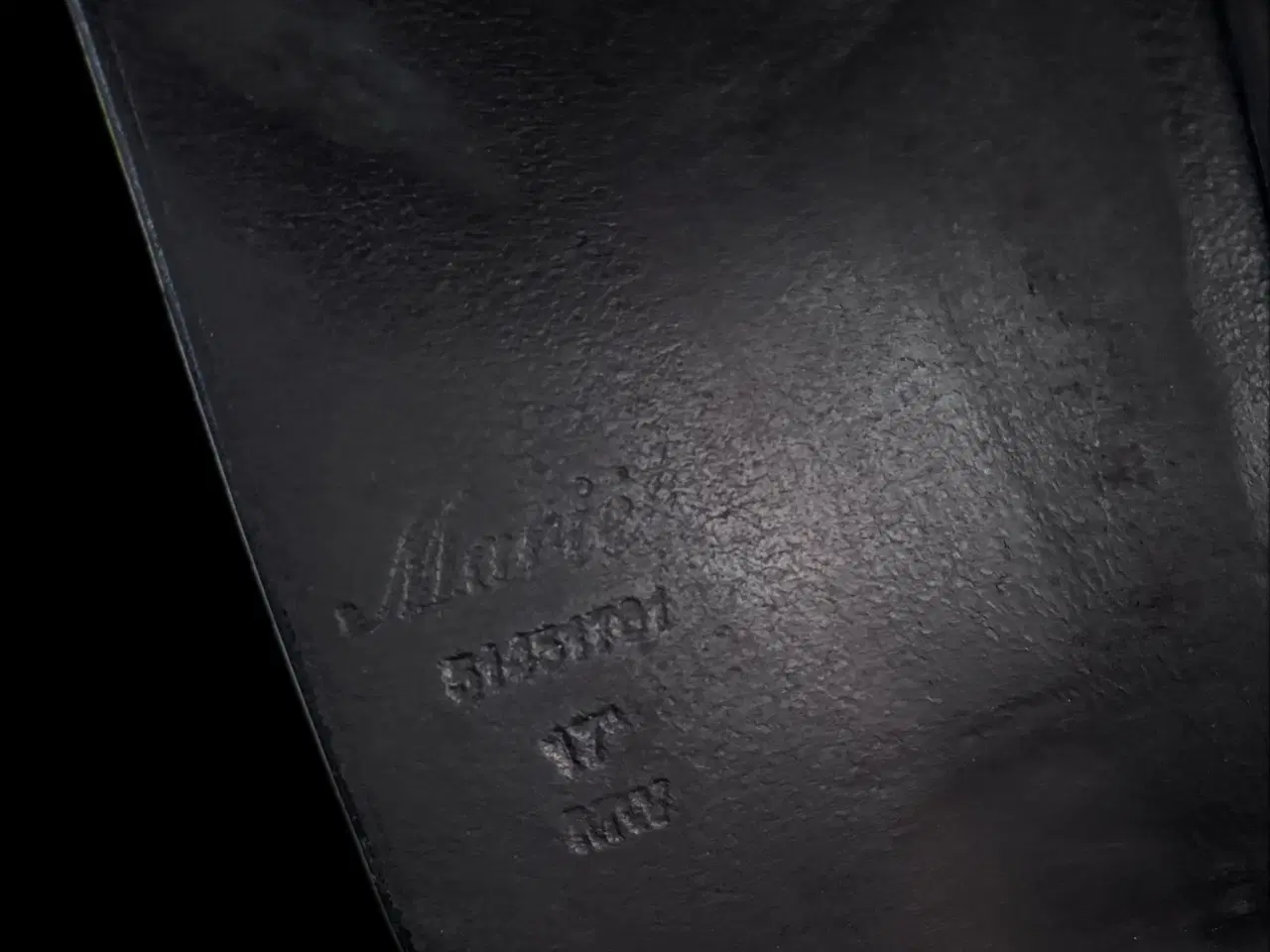 Billede 3 - Trainers Mariel Dressursadel 17”