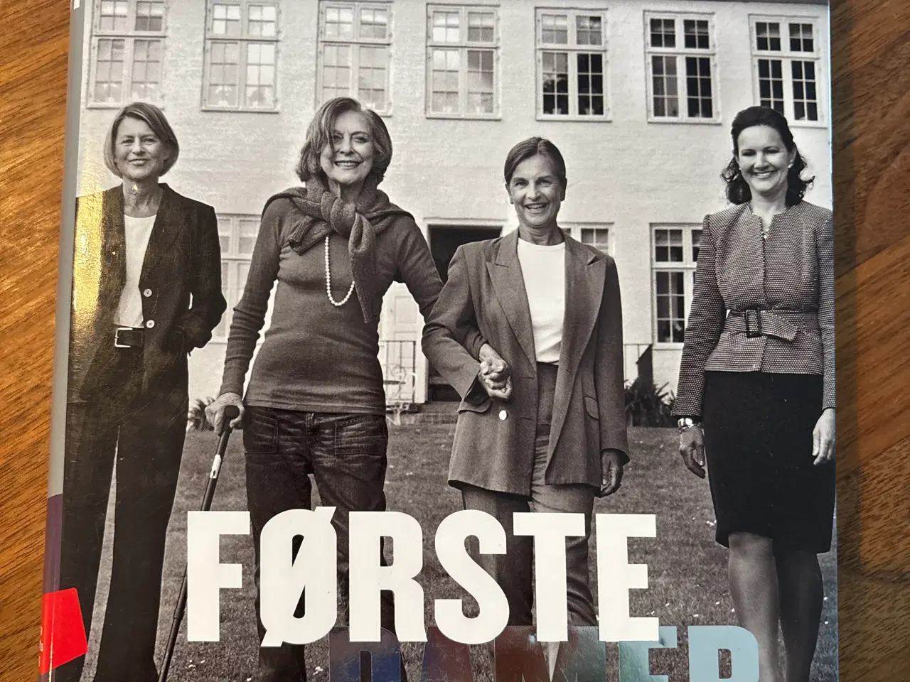 Billede 1 - Biografi : Førstedamer