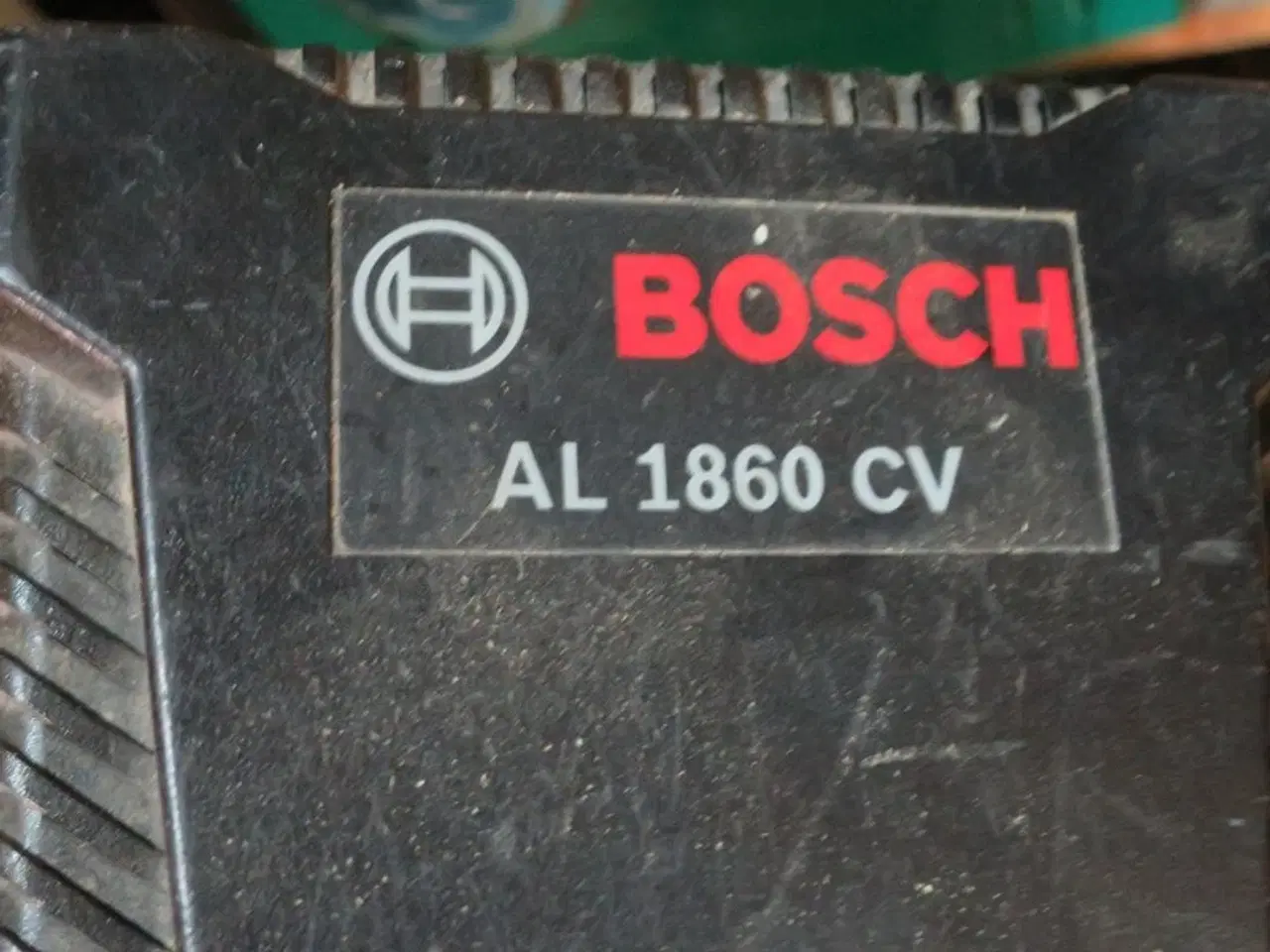 Billede 4 - Bosch stiksav med batterier og lader