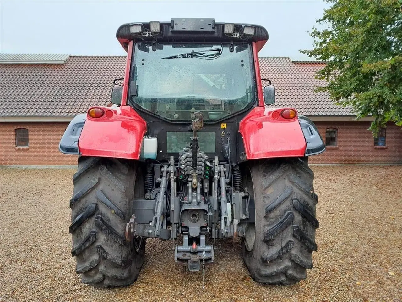 Billede 6 - Valtra N 163 Versu med Q66 frontlæsser (defekt gearkasse)