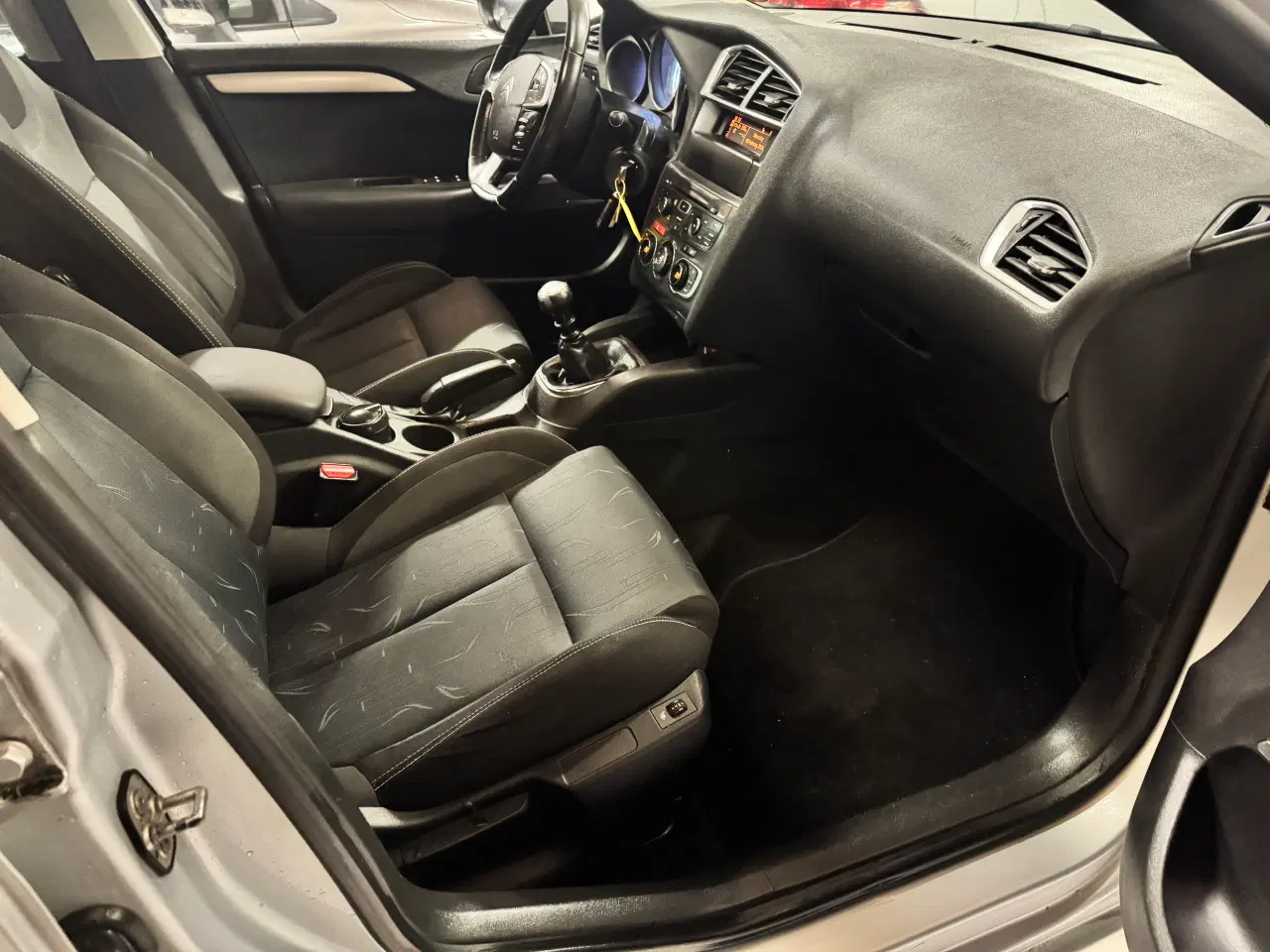 Billede 8 - Citroen C4 1,6 HDI nysynet