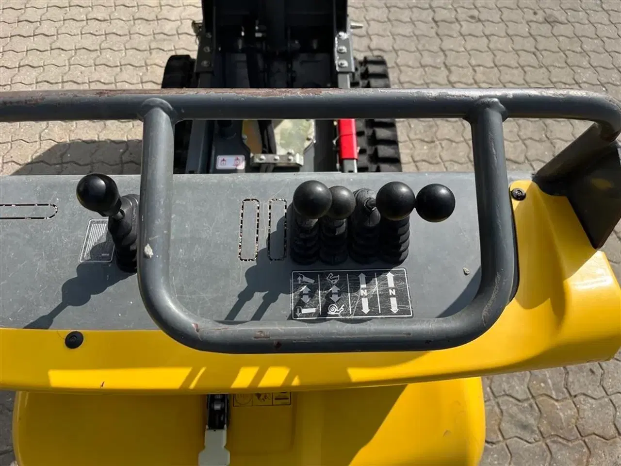 Billede 8 - Neuson DT08 bælte dumper/motorbør