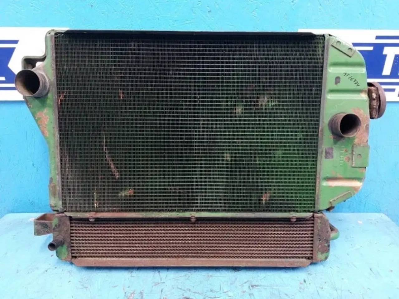 Billede 11 - John Deere 3130 Køler og oliekøler AT26474