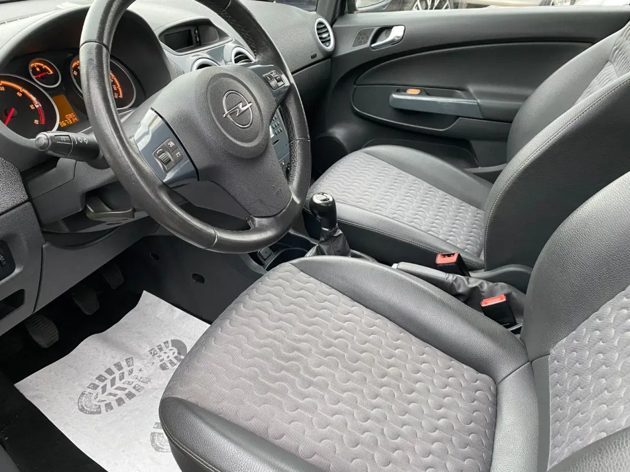 Billede 3 - Opel Corsa 1,3 CDTi 95 Cosmo eco