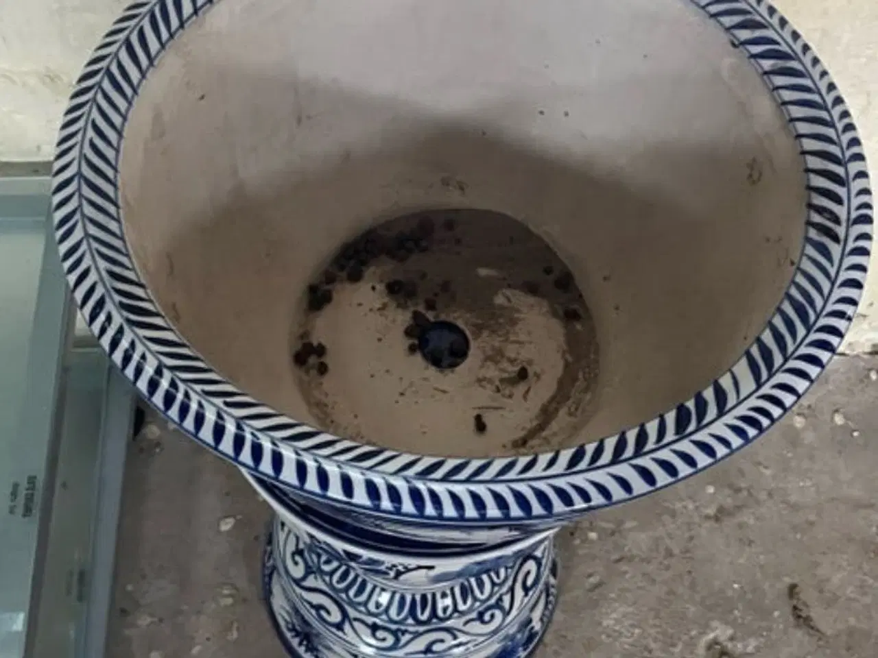 Billede 3 - China Blue Garden piedestal + krukke