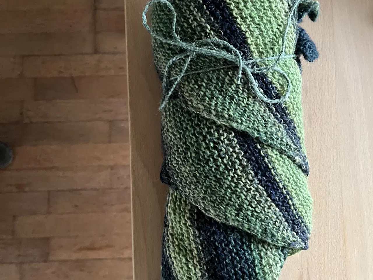 Billede 5 - Uld sjal i friske farver