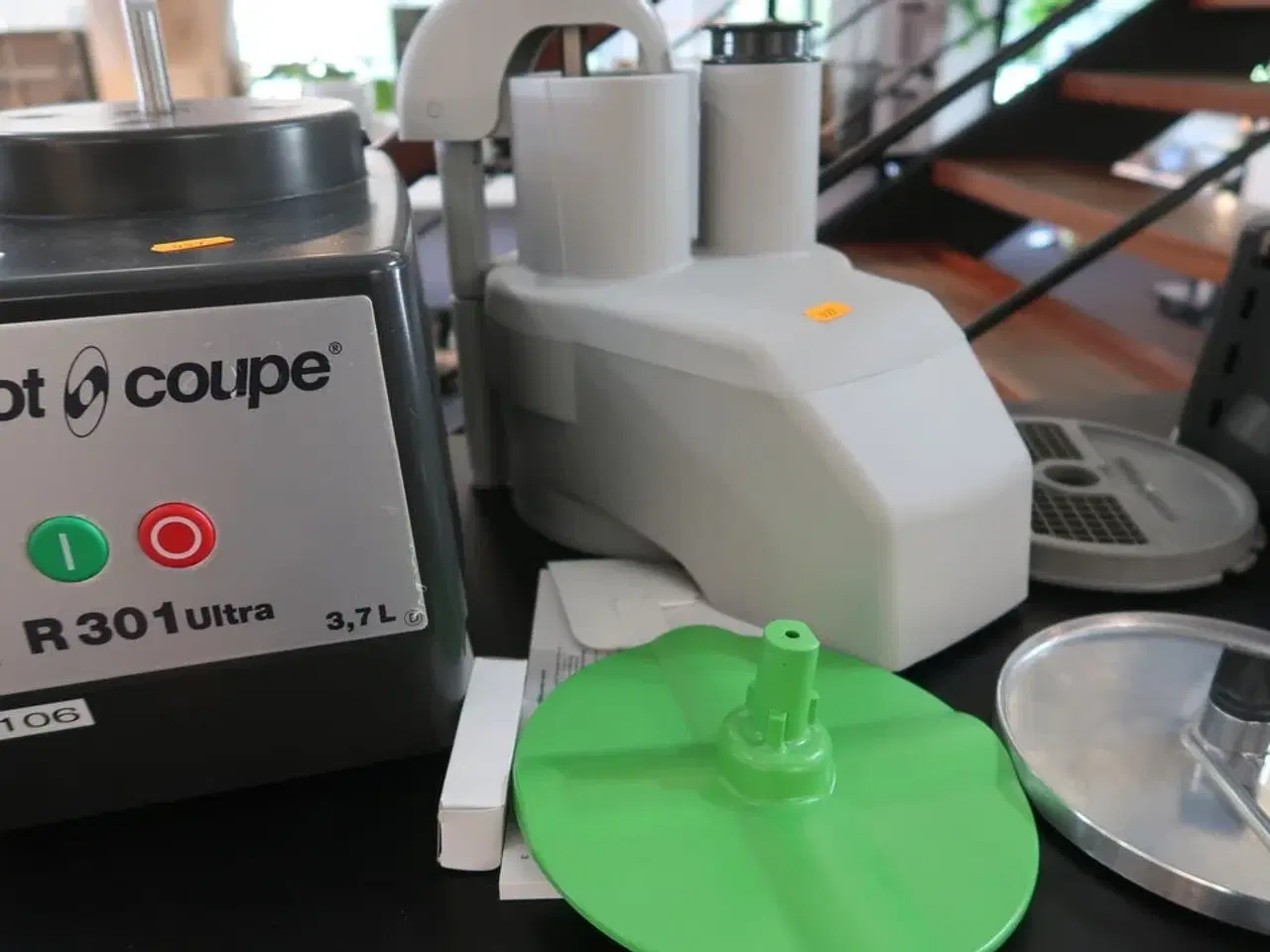 Billede 3 - Cutter/Blender R 301 Ultra D Robot Coupe (Udstillingsmodel)