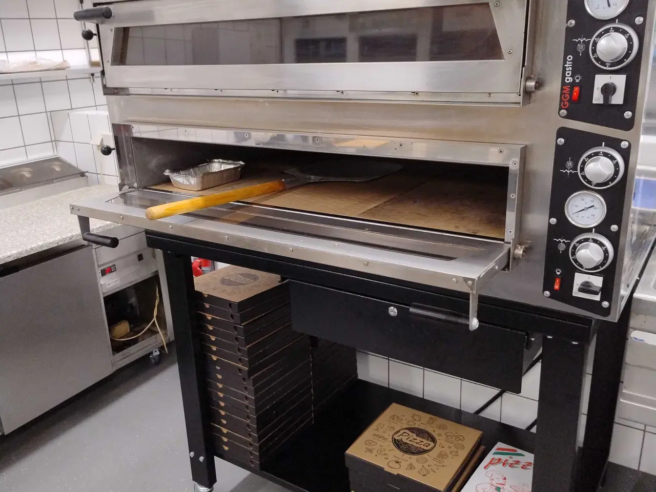 Billede 8 - Pizzaria ting salg 