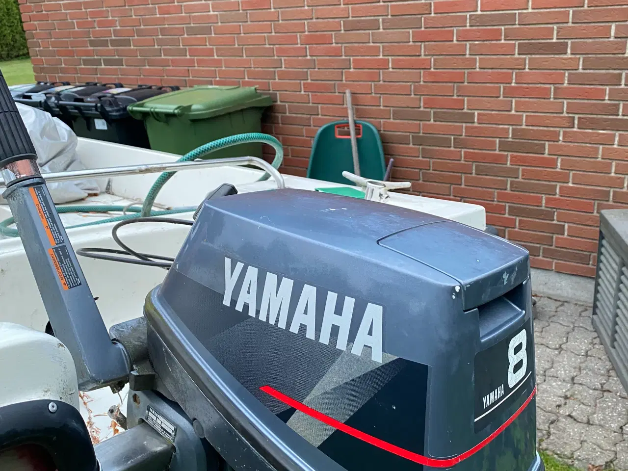 Billede 2 - Yamaha 8 Hk Kort ben 