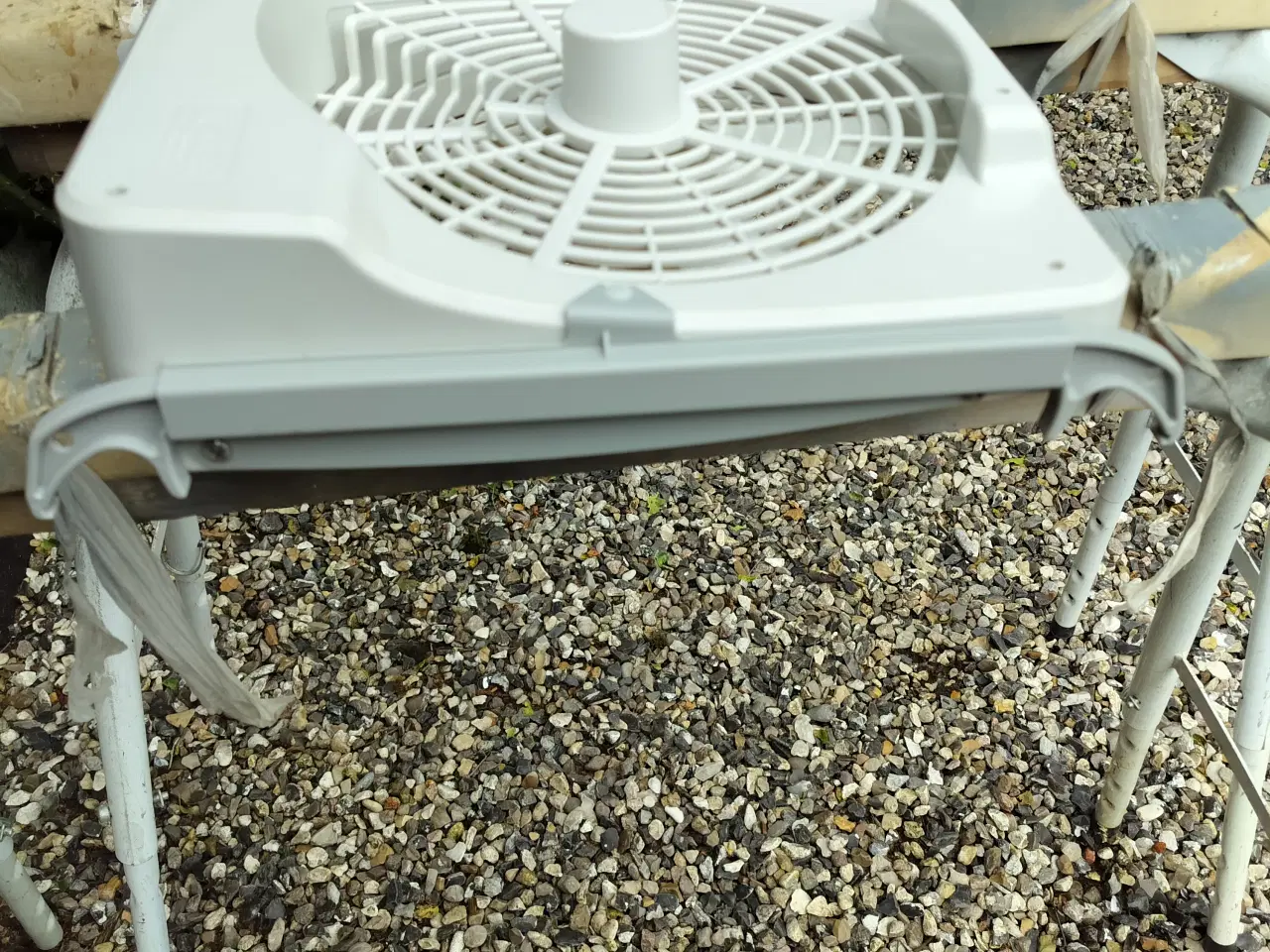 Billede 2 - Fiamma turbo kit 12v ventilator til campingvogn  