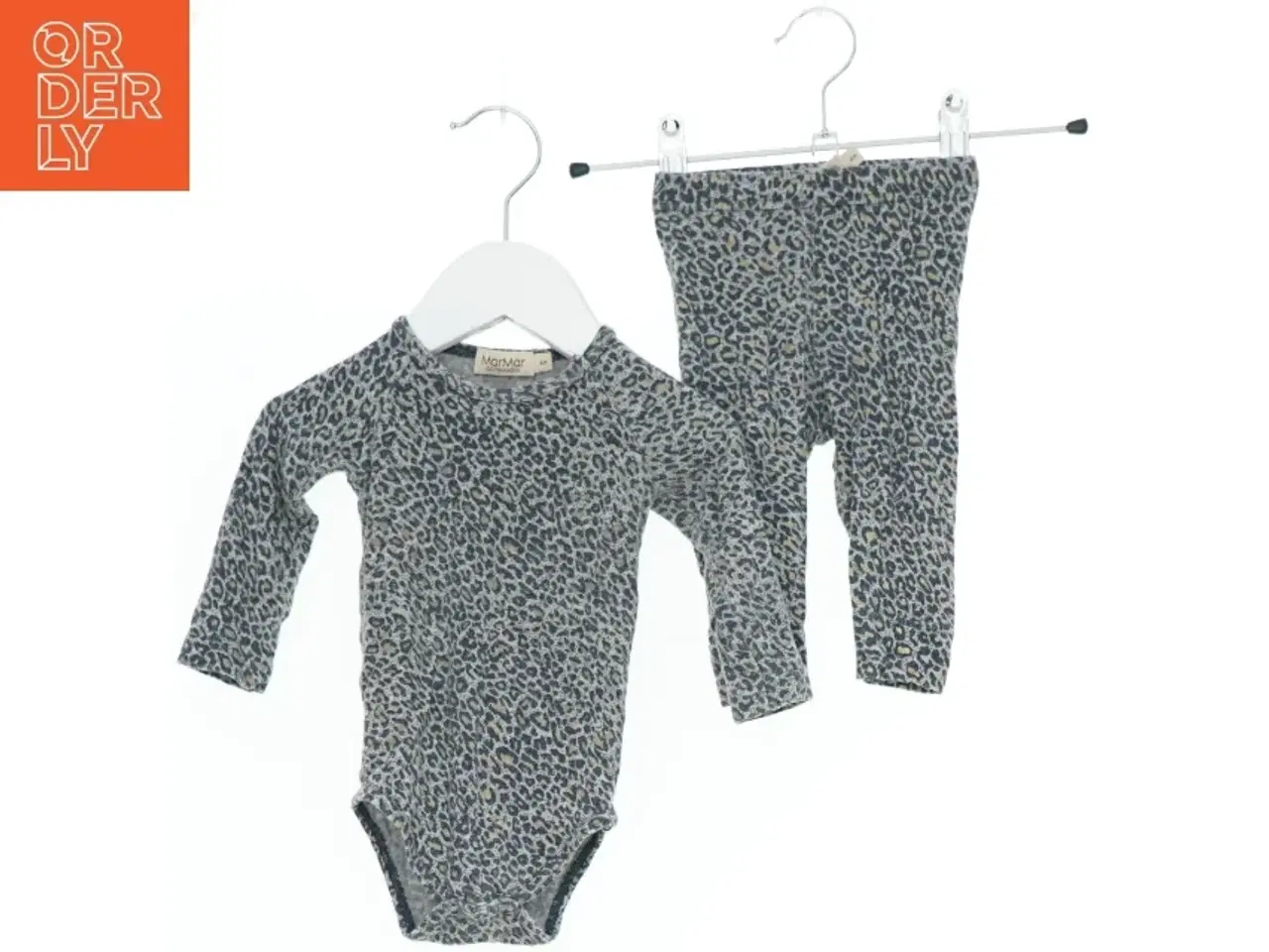 Billede 1 - Sæt med bluse og leggings med leopardmønster fra MarMar (str. 62)