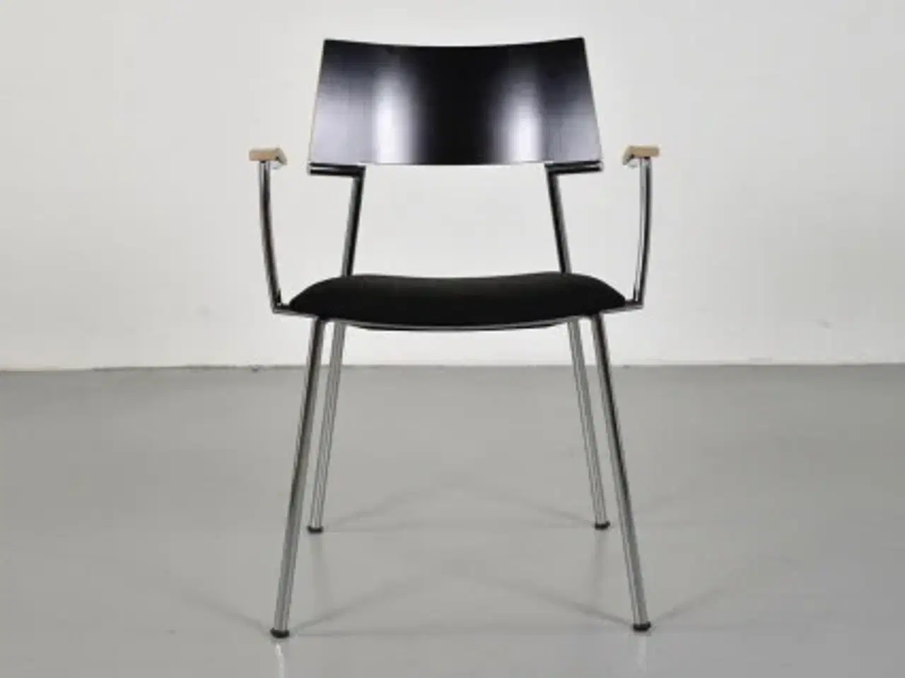 Billede 1 - Four design konference-/mødestol i sort, med armlæn