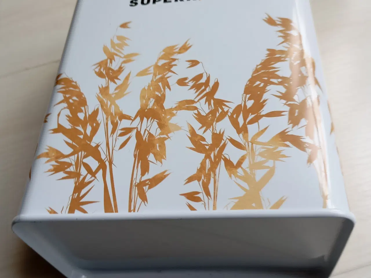Billede 8 - Dåse med låg. AXA Superhavre