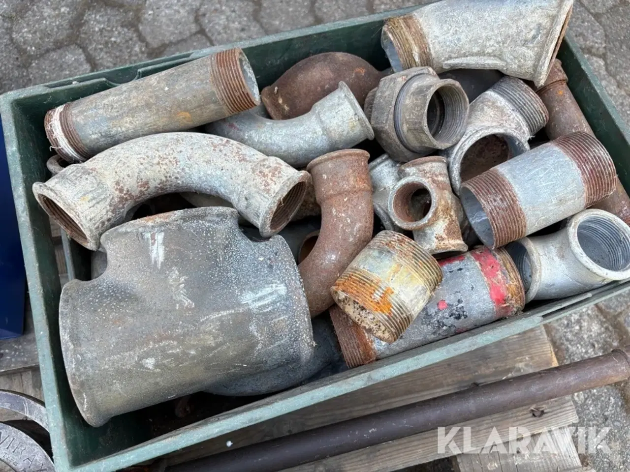 Billede 9 - Gevindskærer, rørholder, rør og haner
