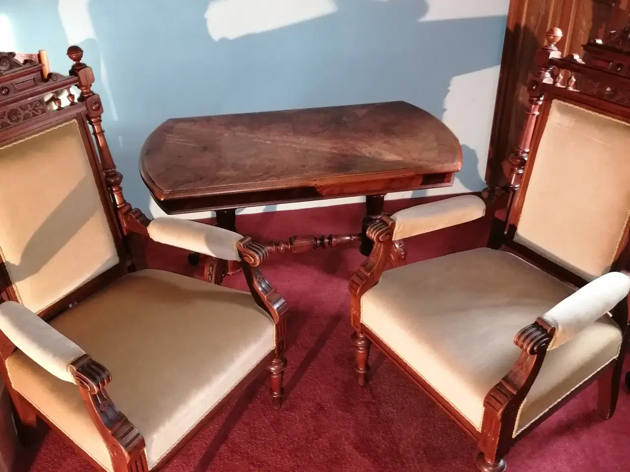 Billede 1 - Antikke stole med bord