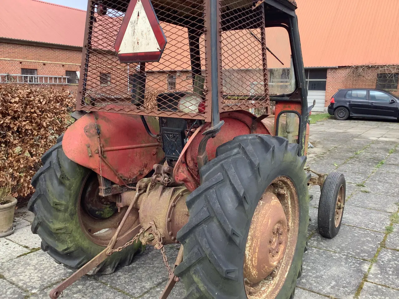 Billede 5 - M.f 35 benzin