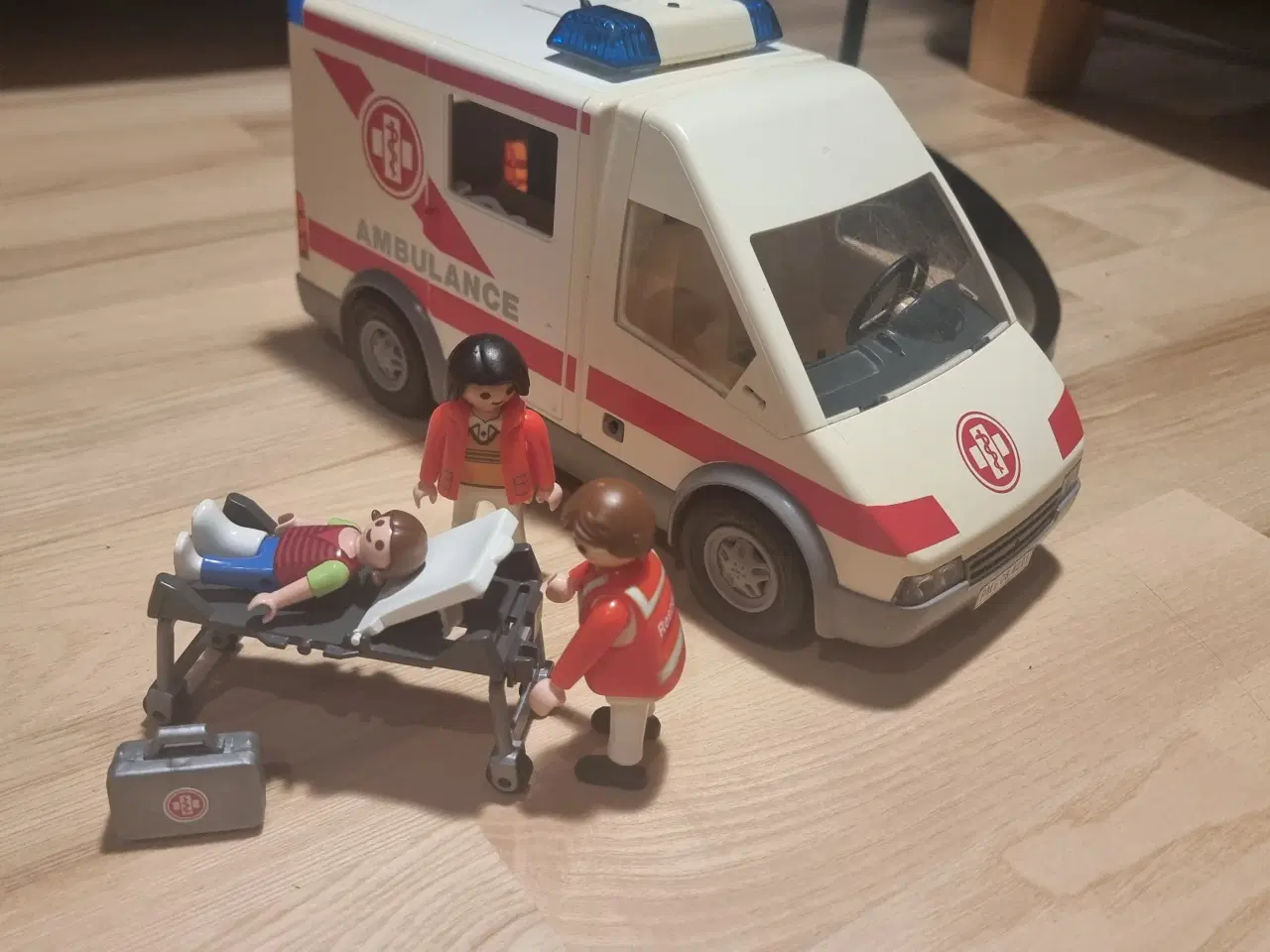 Billede 1 - Playmobil Ambulance