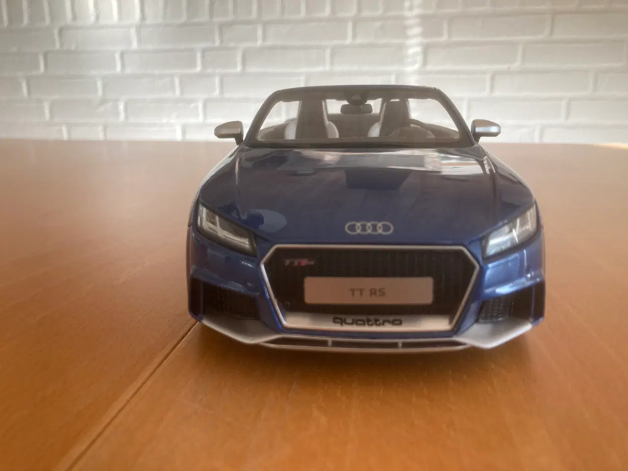 Billede 6 - Audi TT RS 1:18