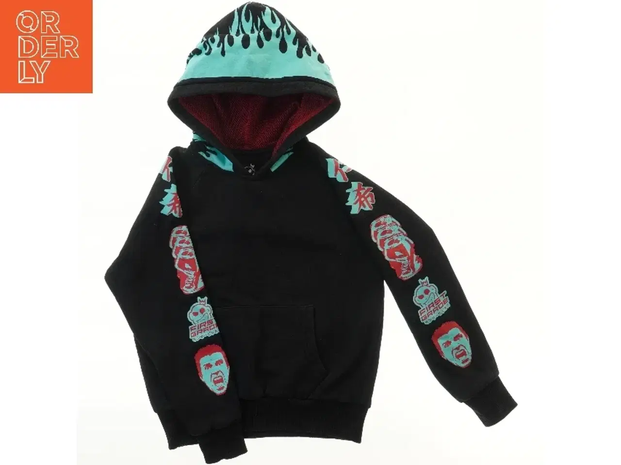 Billede 1 - Hættetrøje fra First grade (str. 110)